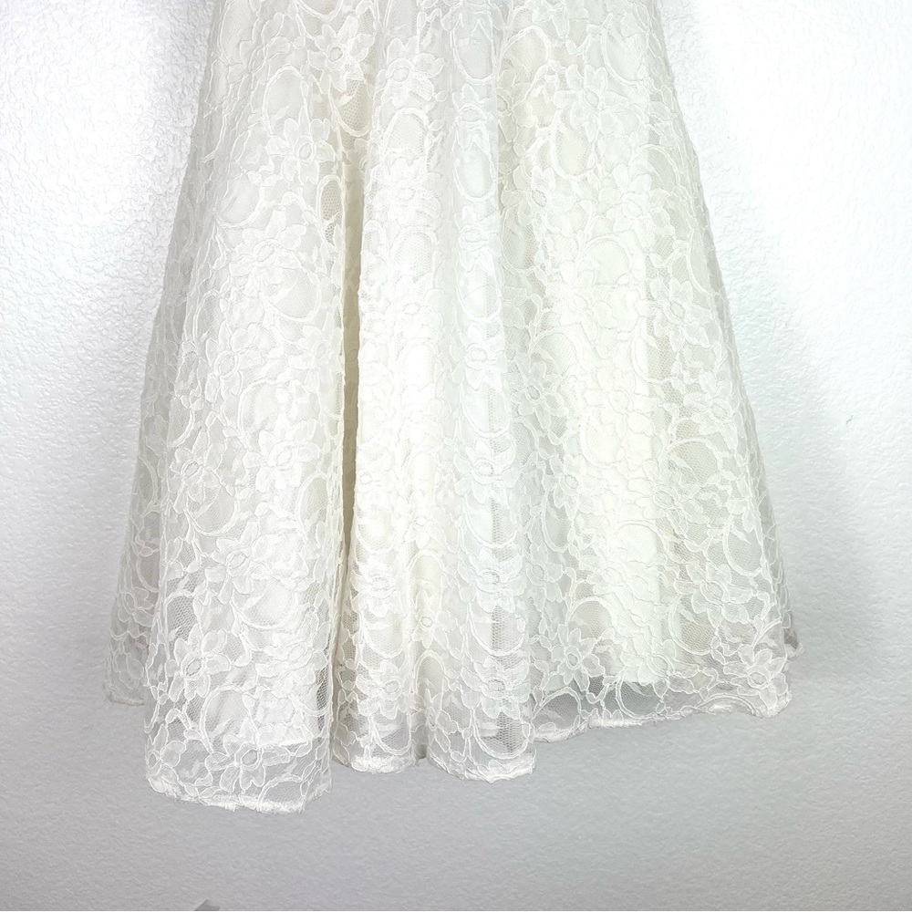 Lace Morilee Bridesmaid Dress with Sweetheart Neckline and Button Back size 4 - Picture 8 of 11